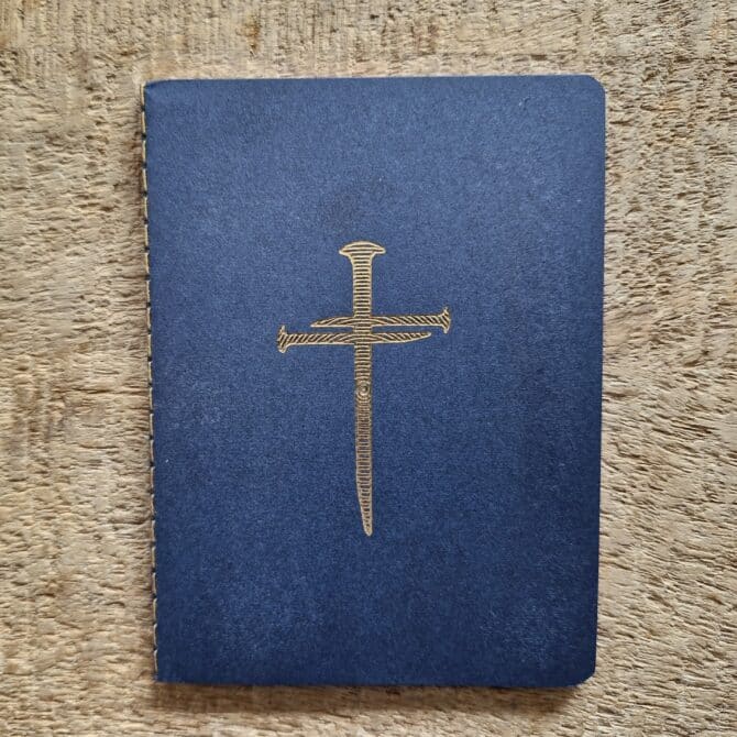 Petit carnet croix bleu