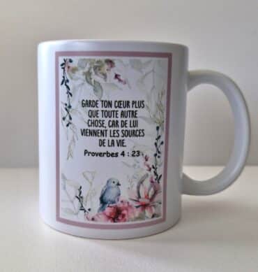 Tasse mate Proverbes 4 : 23